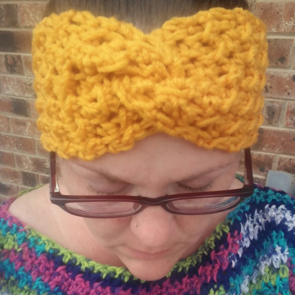 HANDMADE Accessories - Twist Headband/Ear Warmer